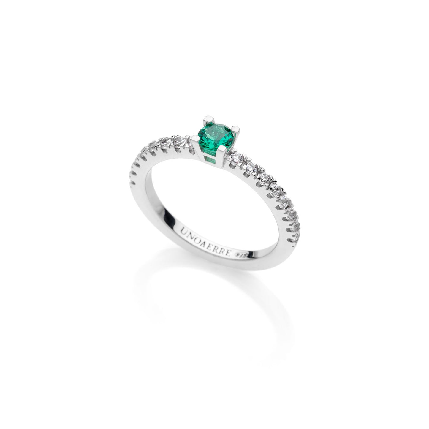 UNOAERRE SOLITAIRE RING WITH GREEN STONE