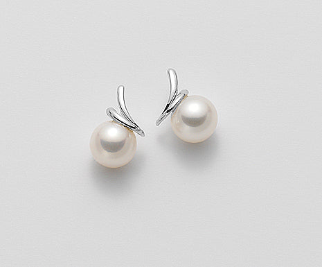 NIHAMA PEARL EARRINGS