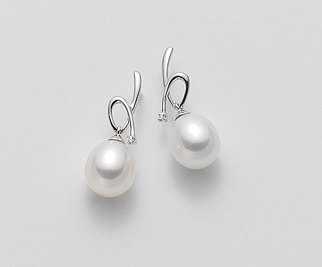 MIKIKO EARRINGS WITH PEARLS